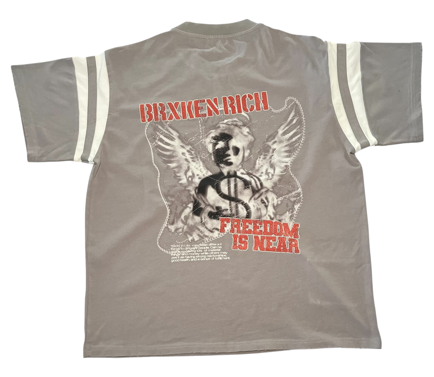 "Rich World" T-Shirt