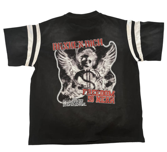 "Rich World" T-Shirt